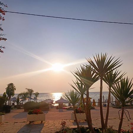 Апартаменты Studio Theano On The Beach Kallithea  Экстерьер фото