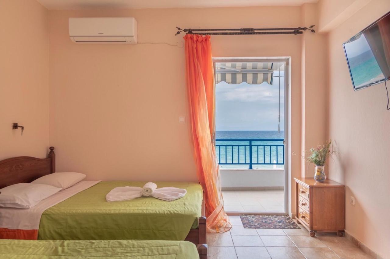 Апартаменты Studio Theano On The Beach Kallithea  Экстерьер фото
